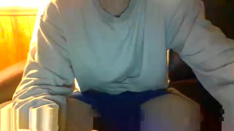 Snapshot of xby232xx chatting on January 2025 11:33:01 PM xby232xx online show from January 2025 11:33:01 PM