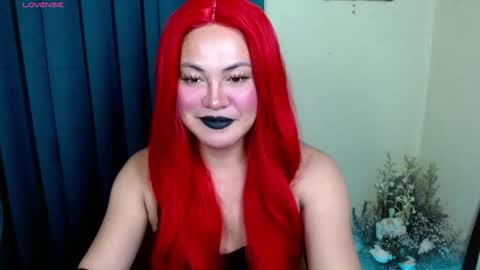 Snapshot of xcalisthra_69x chatting on October 2025 08:16:02 AM Godess  Lucy online show from October 2025 08:16:02 AM