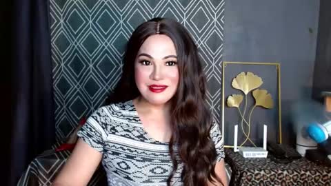 Godess  Lucy online show from March 2026 05:06:01 PM