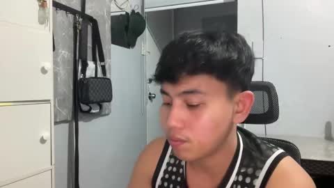 Charlie online show from November 2025 07:35:02 PM