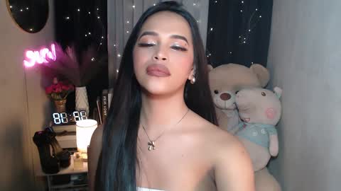 Snapshot of xclassylorainne chatting on December 2024 04:17:01 PM lorainne online show from December 2024 04:17:01 PM