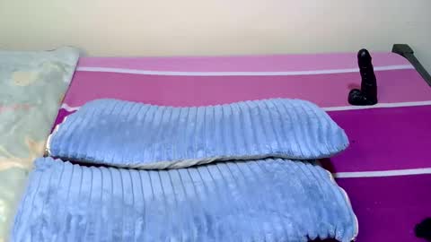 xeenah online show from January 2026 08:34:02 PM