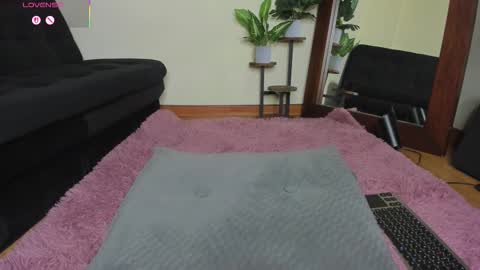 Kanae. online show from November 2025 12:54:01 AM