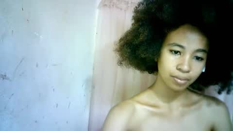 xenna610827 online show from February 2025 04:56:02 PM