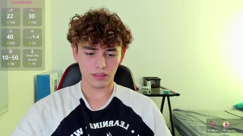 Snapshot of xhans17 chatting on December 2024 10:34:02 AM xhan online show from December 2024 10:34:02 AM