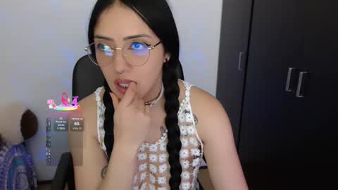 Xia online show from November 2025 10:30:01 PM