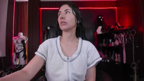 XiaQueen   I M online show from September 2025 11:32:02 AM