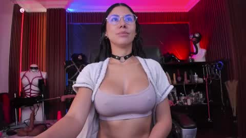 XiaQueen   I M online show from March 2026 12:22:01 PM