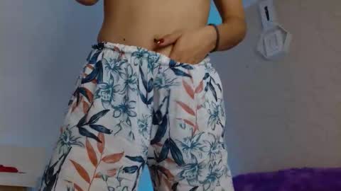 Xime online show from November 2025 01:45:01 PM