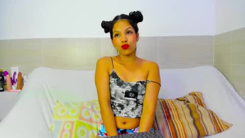 XIMENA  1 online show from February 2025 04:26:02 AM