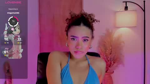 camila online show from December 2024 05:18:02 AM