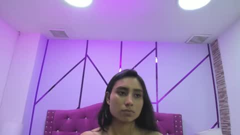 Snapshot of ximena_vasquez8 chatting on February 2025 09:07:01 AM Xime online show from February 2025 09:07:01 AM