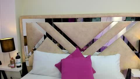 Xime  online show from February 2026 03:05:02 AM