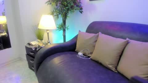 Snapshot of ximenasalazar chatting on December 2024 10:41:01 AM ximenasalazar online show from December 2024 10:41:01 AM