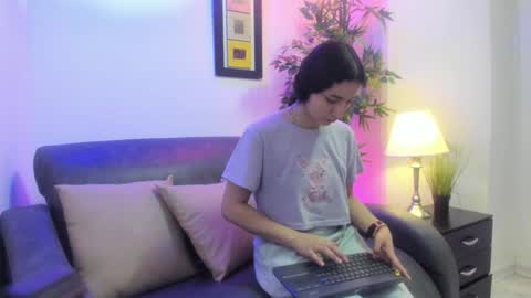 Snapshot of ximenasalazar chatting on December 2024 10:34:02 AM ximenasalazar online show from December 2024 10:34:02 AM