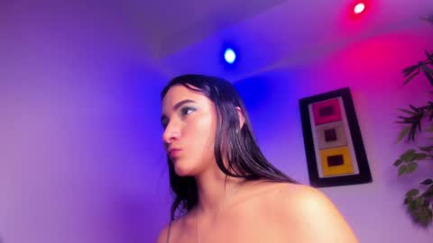 Snapshot of ximenasalazar chatting on February 2025 05:20:01 PM ximenasalazar online show from February 2025 05:20:01 PM