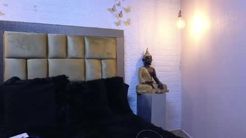 Snapshot of ximenawilliamss chatting on January 2025 04:56:01 AM ximena online show from January 2025 04:56:01 AM