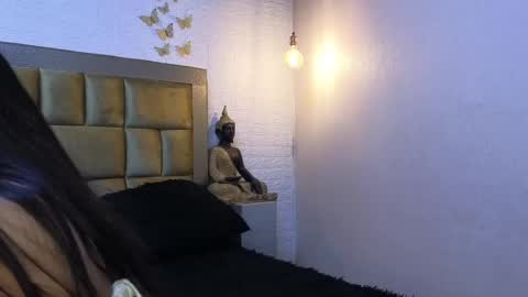 ximena online show from October 2025 11:06:01 AM