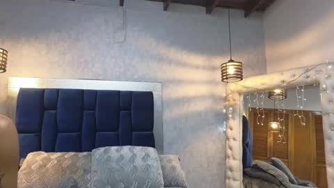 ximena online show from October 2025 12:48:02 PM