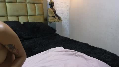 ximena online show from April 2026 08:01:02 PM