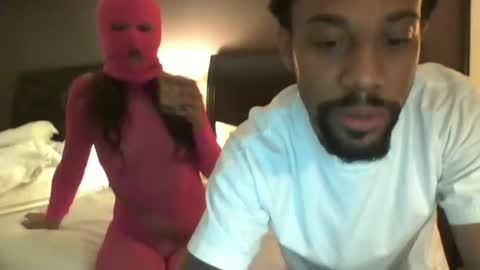 OmgItsSoFuckingBig online show from November 2025 04:44:01 AM