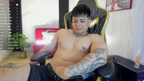      online show from November 2025 12:25:01 PM