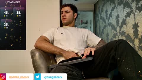 Snapshot of xlittle_xbearx chatting on December 2024 06:40:01 AM Kev online show from December 2024 06:40:01 AM
