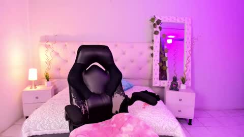 Ximena online show from March 2025 12:11:01 AM