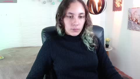 lunna online show from January 2025 01:41:02 PM