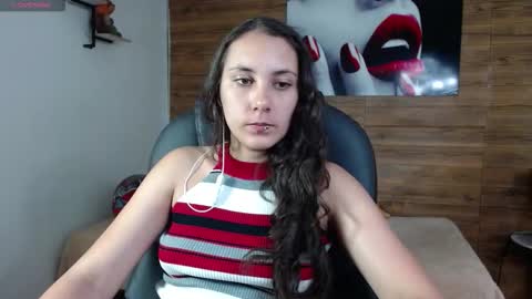 lunna online show from November 2025 03:21:01 PM