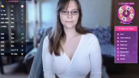 Snapshot of xmelina0 chatting on March 2025 05:03:02 AM xmelina0 online show from March 2025 05:03:02 AM