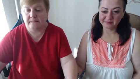 Snapshot of xmollyjanex chatting on October 2025 07:50:01 AM XMollyJaneX online show from October 2025 07:50:01 AM