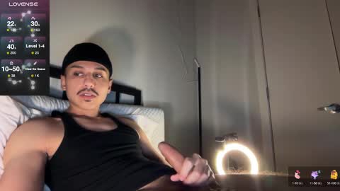 Snapshot of xmomentumx chatting on September 2025 03:54:01 AM xmomentumx online show from September 2025 03:54:01 AM