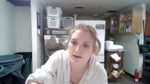 Lenity online show from November 2025 12:10:01 AM