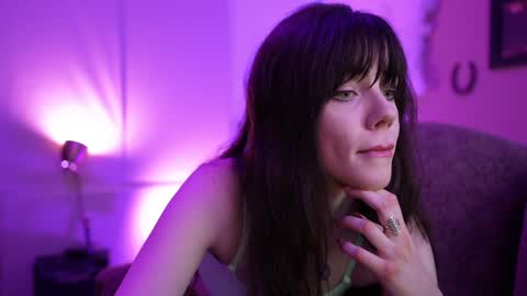 Bella Bondai online show from February 2025 08:21:02 AM