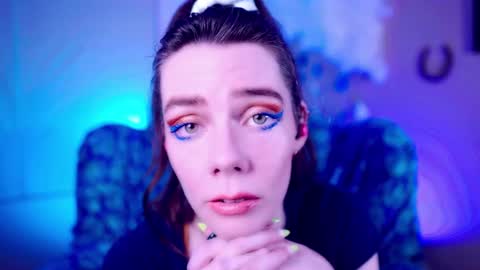 Bella Bondai online show from September 2025 11:01:02 AM