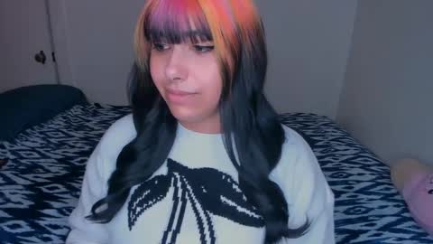 Snapshot of xocurvyrae chatting on February 2025 03:39:02 AM Rae online show from February 2025 03:39:02 AM