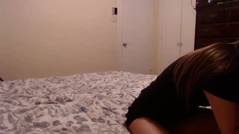 xoprettylittlepoisionxo online show from September 2025 08:57:01 PM