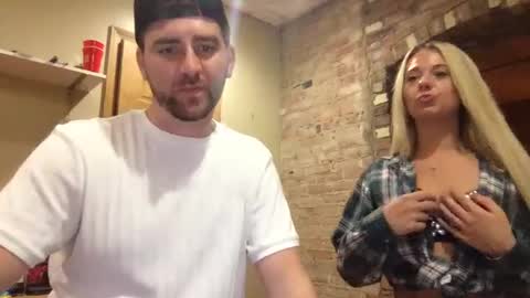 Snapshot of xoprincesspeachxo chatting on September 2025 12:27:01 AM xoprincesspeachxo online show from September 2025 12:27:01 AM