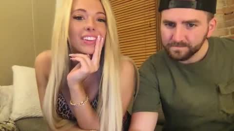 Snapshot of xoprincesspeachxo chatting on October 2025 11:54:02 PM xoprincesspeachxo online show from October 2025 11:54:02 PM