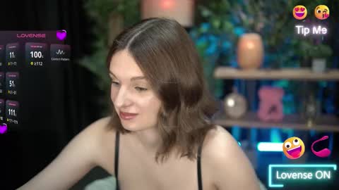 xoxo_molly online show from November 2025 08:21:02 PM