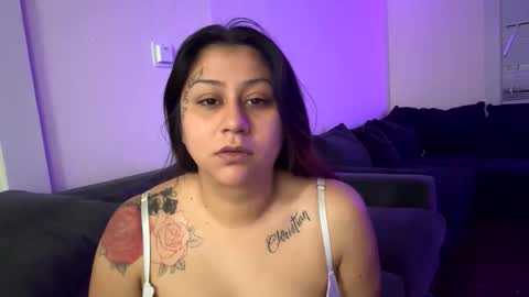 xoxoalizehibaby online show from November 2025 08:25:02 AM