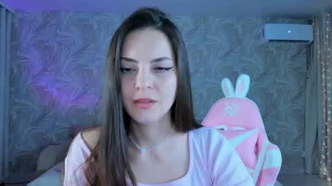 Snapshot of xoxolunaria chatting on June 2026 12:33:01 AM lunaria online show from June 2026 12:33:01 AM