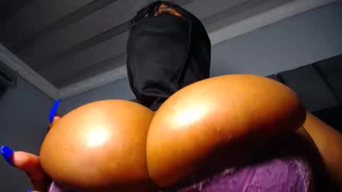 xpanther_23 online show from December 2025 10:28:02 PM