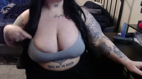 xorileyschembri online show from December 2024 12:04:01 AM