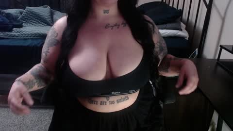 xorileyschembri online show from January 2025 01:23:02 AM