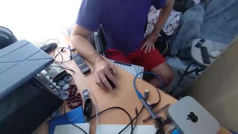 xrokettt online show from September 2025 01:24:02 PM