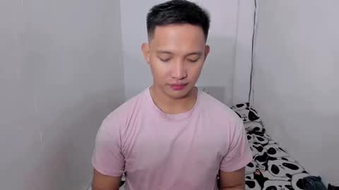 xsebastian19 online show from January 2025 02:43:02 AM