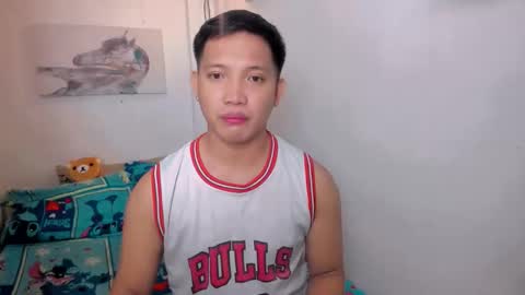 xsebastian19 online show from April 2026 08:18:01 AM