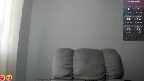Snapshot of xspecialroomx chatting on February 2025 08:10:01 PM Hellen Sofia instagram hellen5546 online show from February 2025 08:10:01 PM
